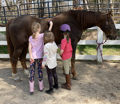 horseback riding camp